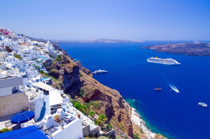 Santorini: How Many Days Are Ideal