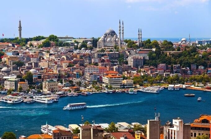 Istanbul Weather in May: Tips for Travelers