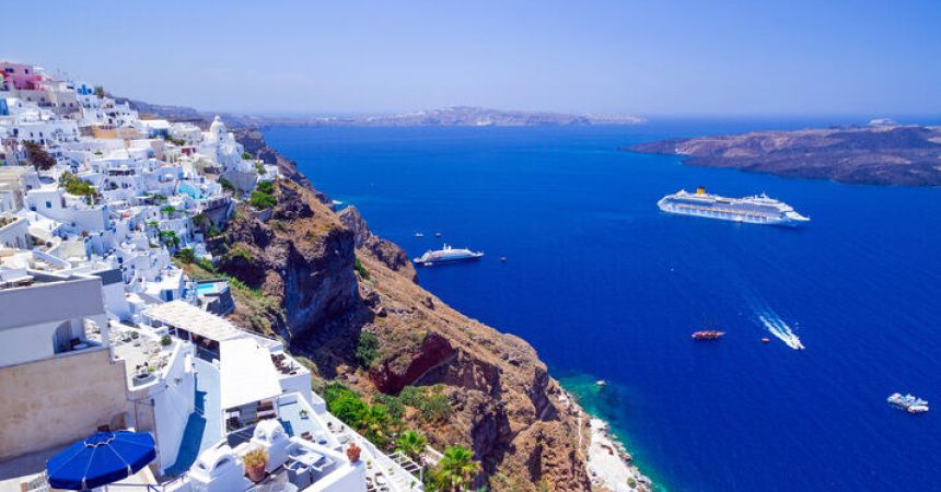 Santorini: How Many Days Are Ideal