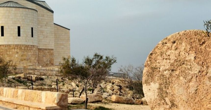 How Many Days Are Enough for Greece and Jordan?