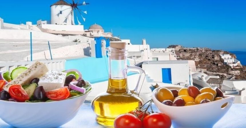 Santorini Weather in May